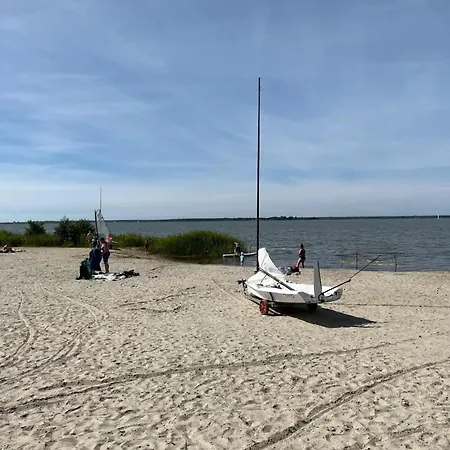 Reetdachhaus Am Bodden Mit Sauna Fuhlendorf (Mecklenburg-Vorpommern)